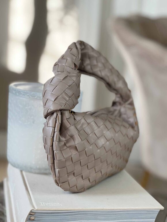 NDP - The Medium Knot Bag