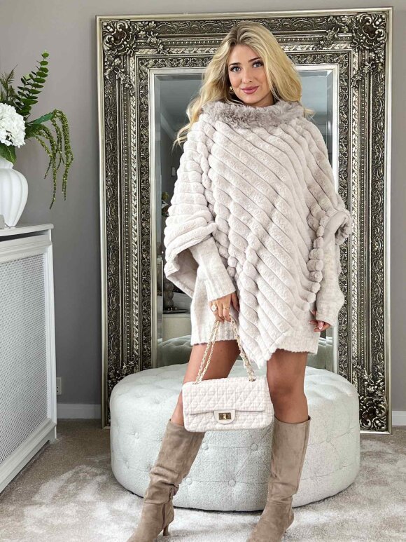 NDP - Phanie Poncho 7588