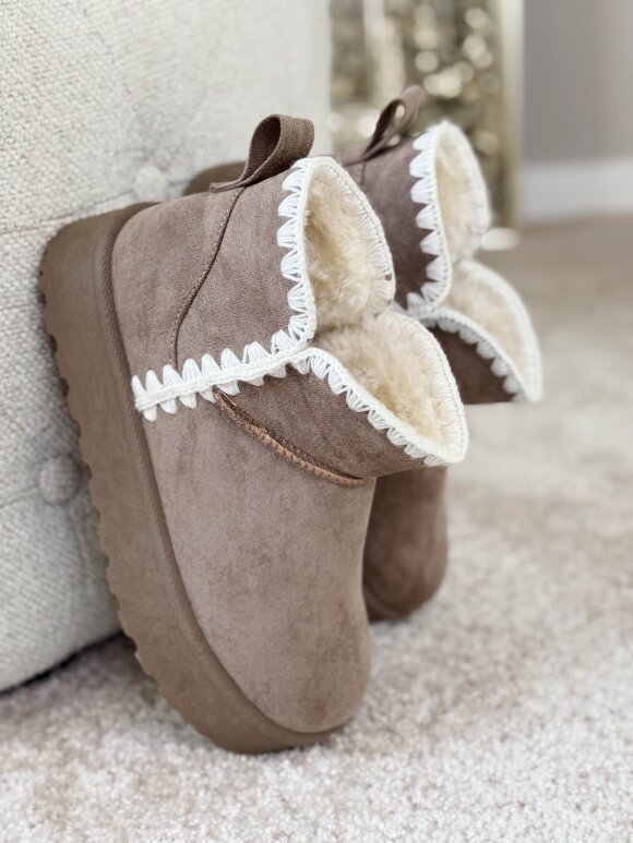 NDP - Abloom Teddy Boot Y006