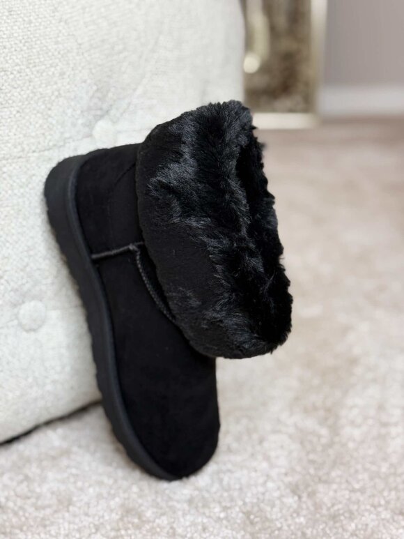 NDP - Mulanka Fakefur Boot JD-5