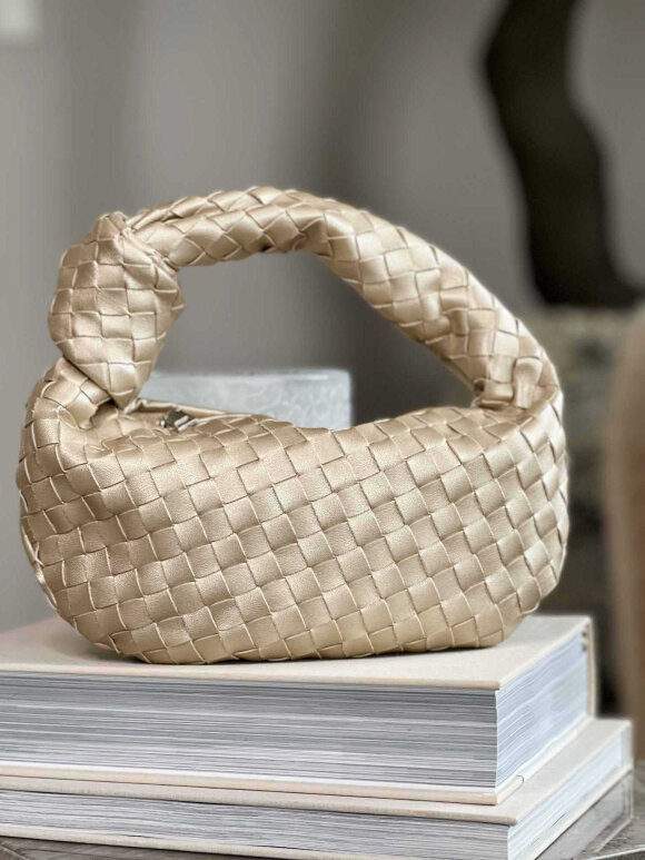 NDP - The Medium Knot Bag