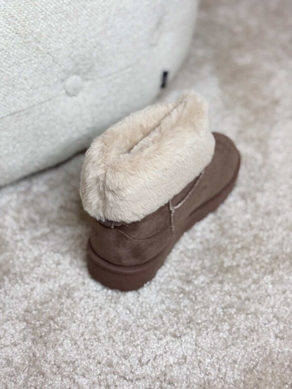 NDP - Mulanka Fakefur Boot JD-5